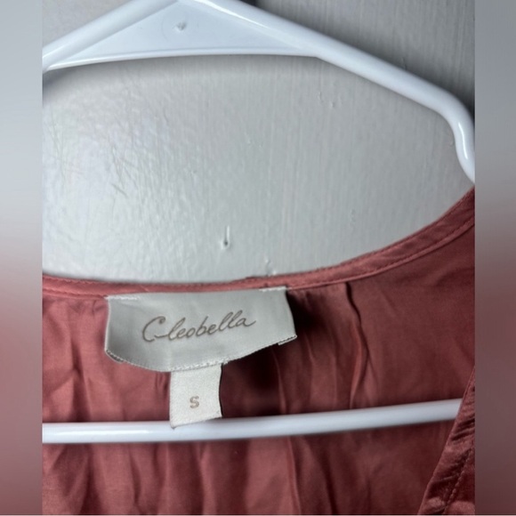 Cleobella satin peplum top size small - Picture 3 of 4